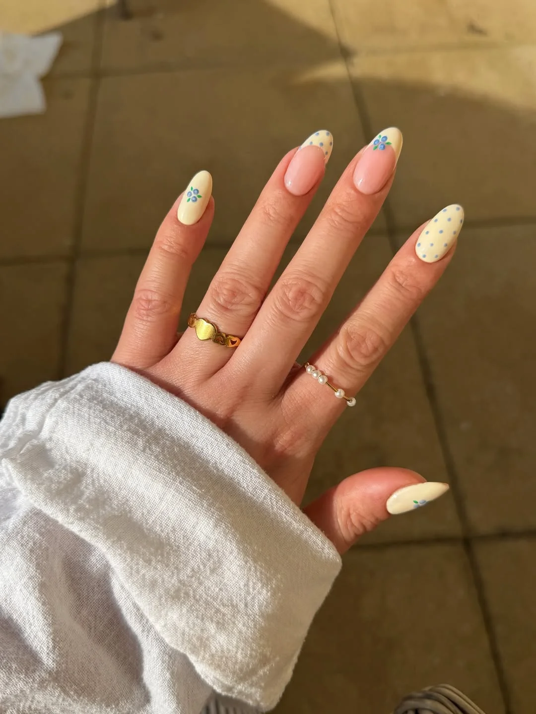 Light Summer Nails 2026:  Soft & Trendy Nail Ideas to Try This Season