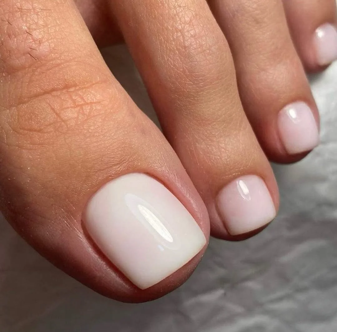 Pedicure Ideas – Summer Trends 2026: Classy, Beachy & French Tip Designs to Save Now