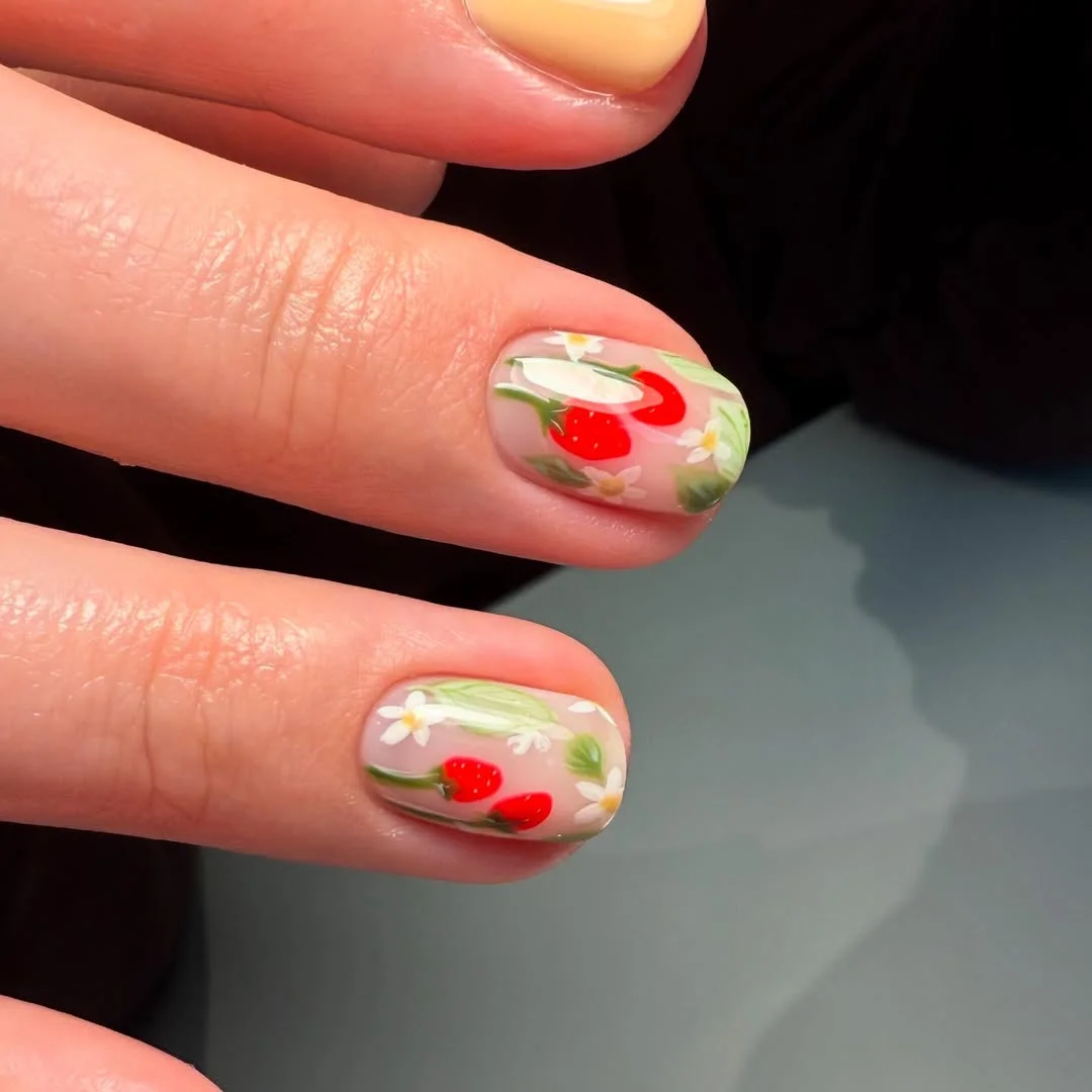 Short Summer Nails 2026:  Cute & Trendy Nail Ideas for Sunny Days