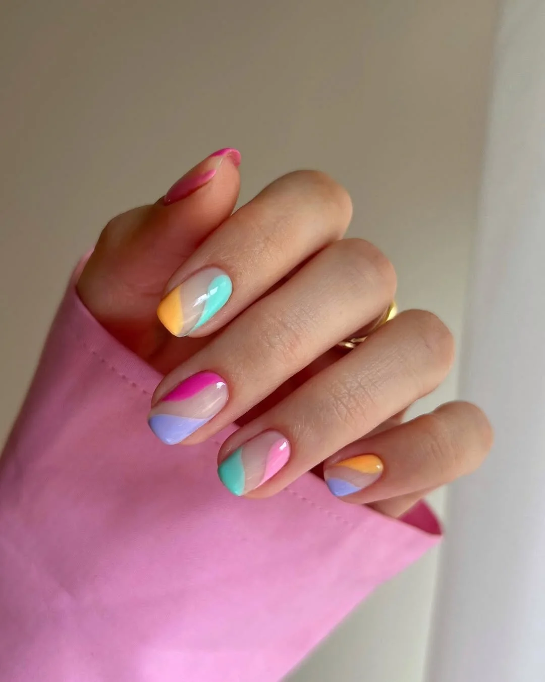 Short Summer Nails 2026:  Cute & Trendy Nail Ideas for Sunny Days