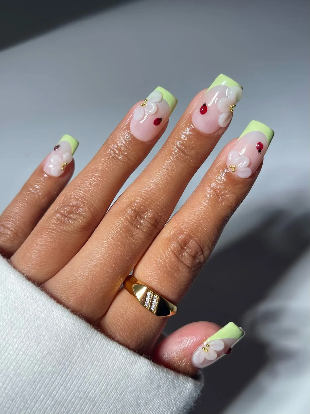 Summer French Tip Nails 2026: 30 Chic & Colourful Ideas to Try This Season