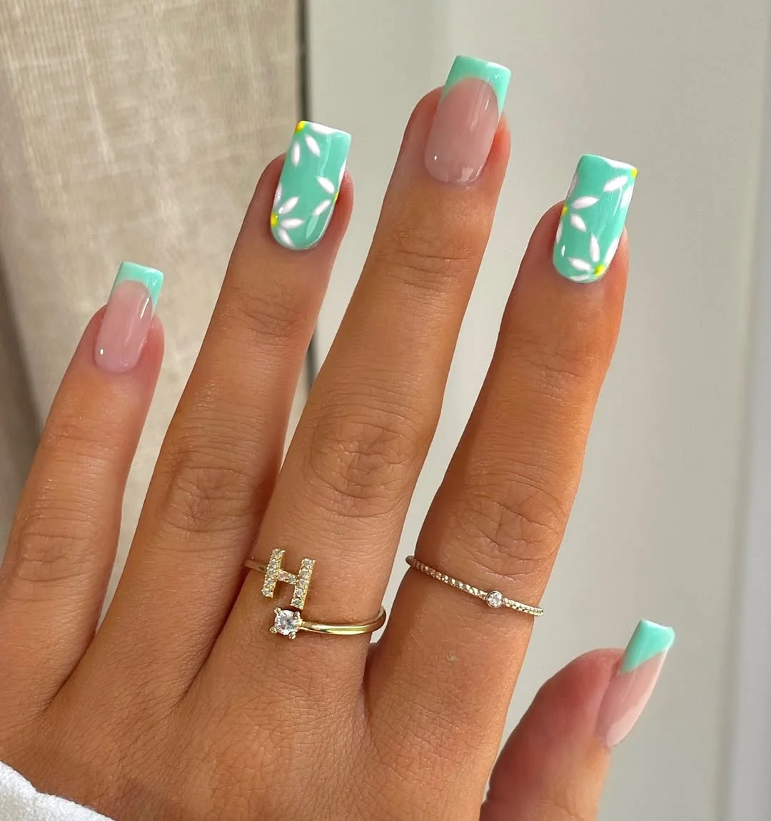 Summer Manicure Color Ideas 2026: Trendy Nail Designs for Every Style