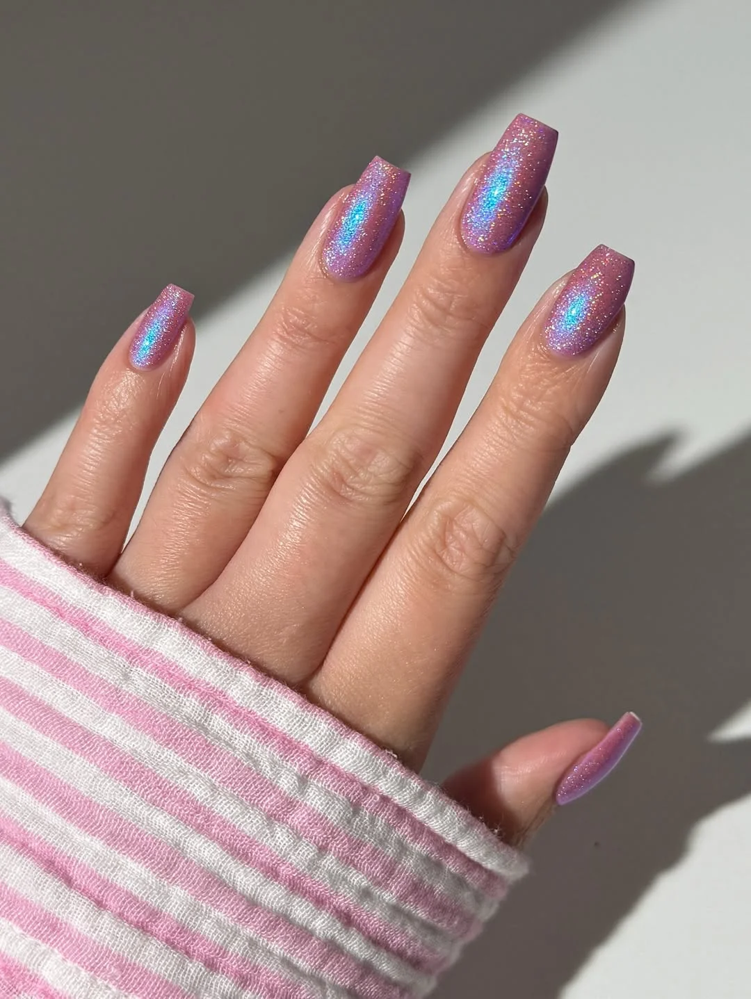 Summer Nail Colors 2026: Bright, Playful & Chic Manicure Ideas to Try This Season