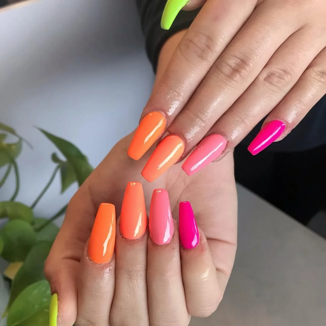 Summer Nail Colors 2026: Bright, Playful & Chic Manicure Ideas to Try This Season