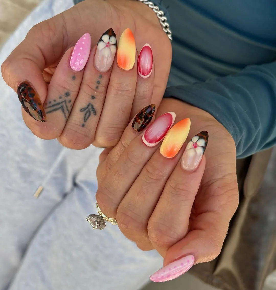 Summer Ombre Nails 2026:  Dreamy Gradient Nail Ideas to Copy This Season