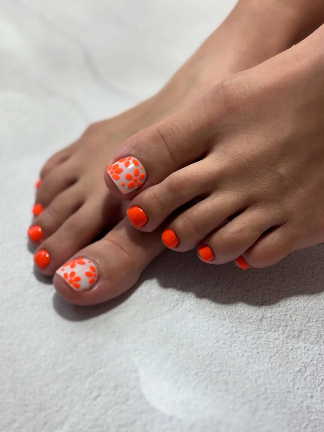 Summer Pedicure Colors 2026: Trendy Blue, Pink & Neutral Ideas for Every Skin Tone